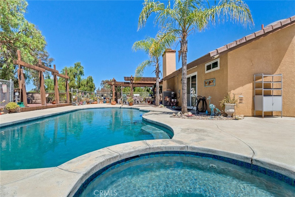 18563 Chickory Drive Riverside, CA 92504 - Photo 21 of 33 Gallery Image 21