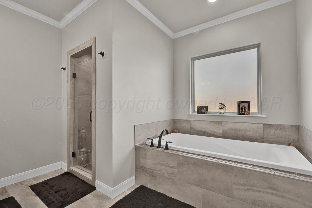 13621 Silverpointe Road Amarillo, TX 79124 - Photo 21 of 41 Primary Bathroom