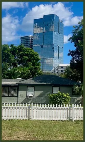 $2,195,000 | 515 North Sapodilla Avenue, West Palm Beach, FL 33401