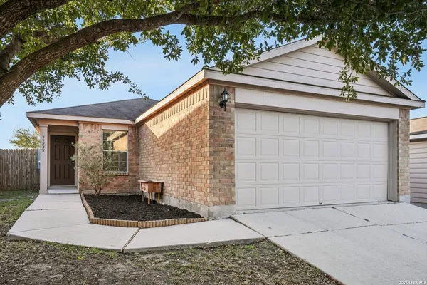 $1,425 | 11454 Country Canyon, San Antonio, TX 78252