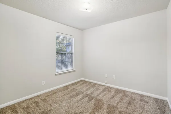 $1,425 | 11454 Country Canyon, San Antonio, TX 78252