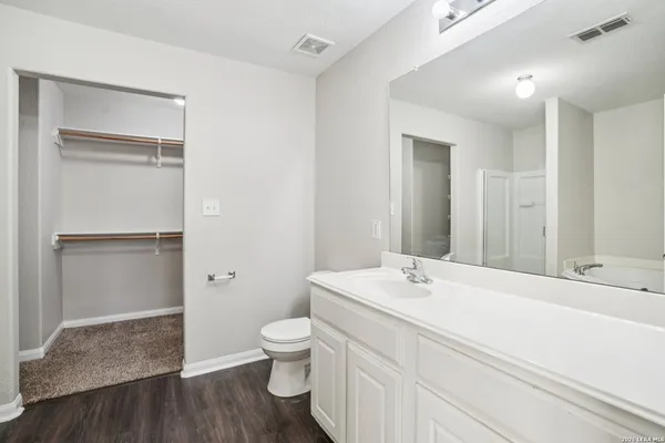 $1,425 | 11454 Country Canyon, San Antonio, TX 78252