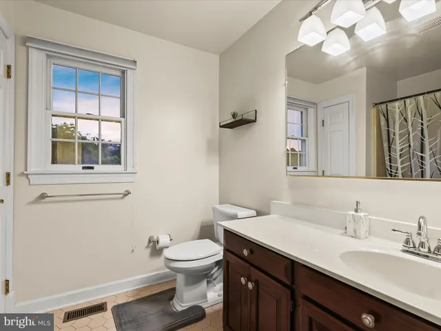 $1,150,000 | 2310 Kings Arms Drive, Fallston, MD 21047