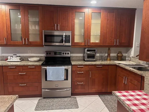 $3,700 | 1852 Andromeda Lane, Weston, FL 33327