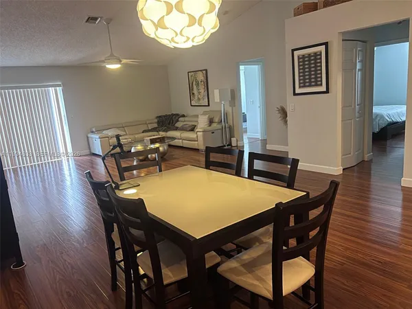 $3,700 | 1852 Andromeda Lane, Weston, FL 33327