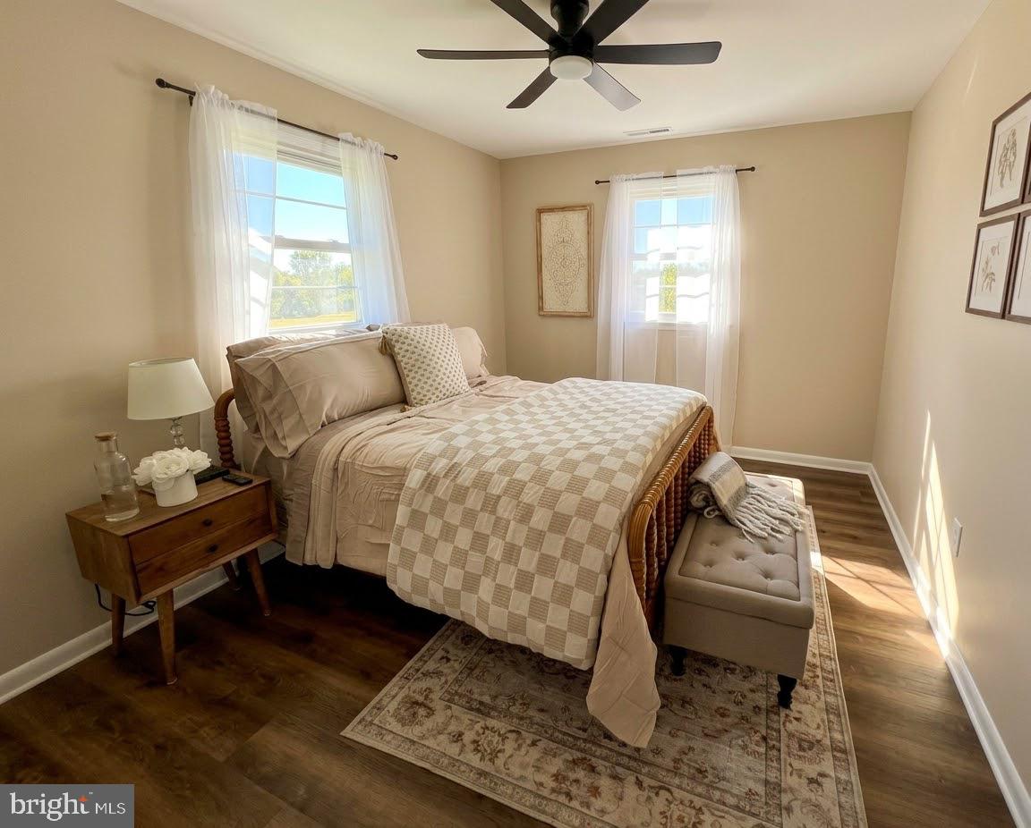 353 Ritenour Street Front Royal, VA 22630 - Photo 14 of 21 Bedroom two