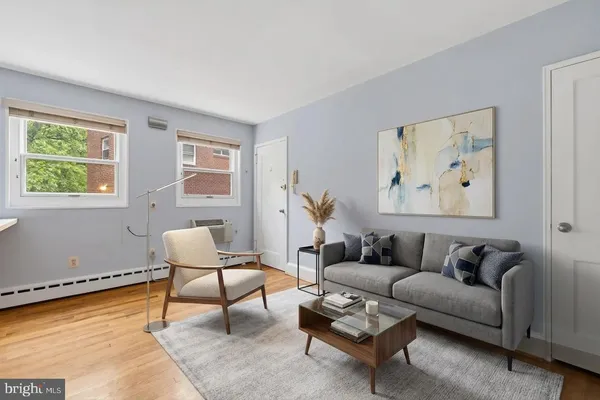 $290,000 | 4595 MacArthur Boulevard Northwest, Unit 4, Washington, DC 20007