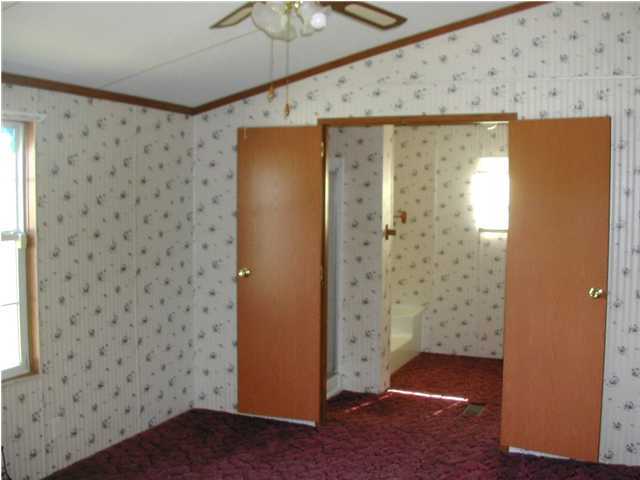 596 Huber Station Road Shepherdsville, KY 40165 - Photo 9 of 12 Additional Photo
