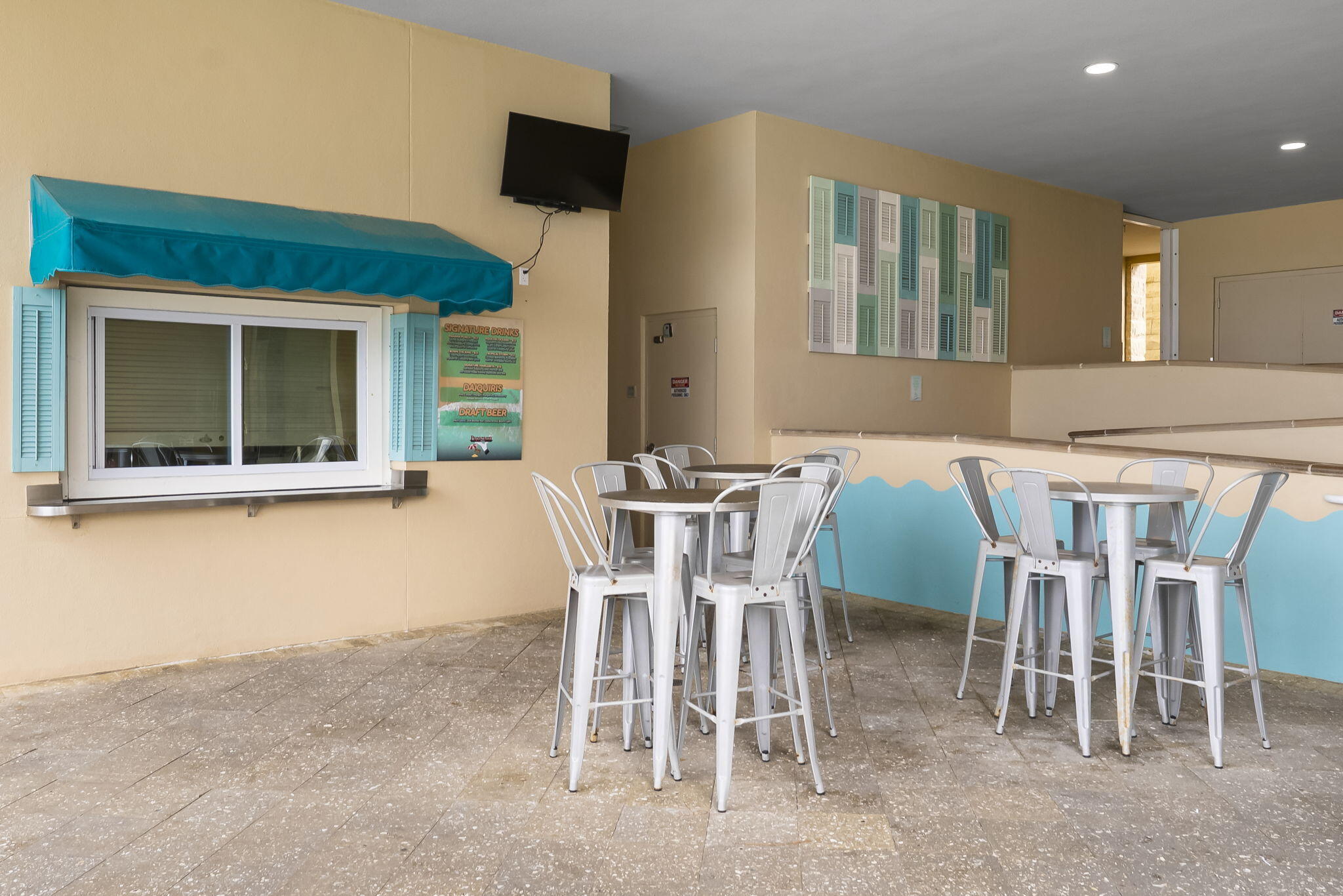 15625 Front Beach Road, Unit 1004 Panama City Beach, FL 32413 - Photo 41 of 42 Thinking About a Snack?