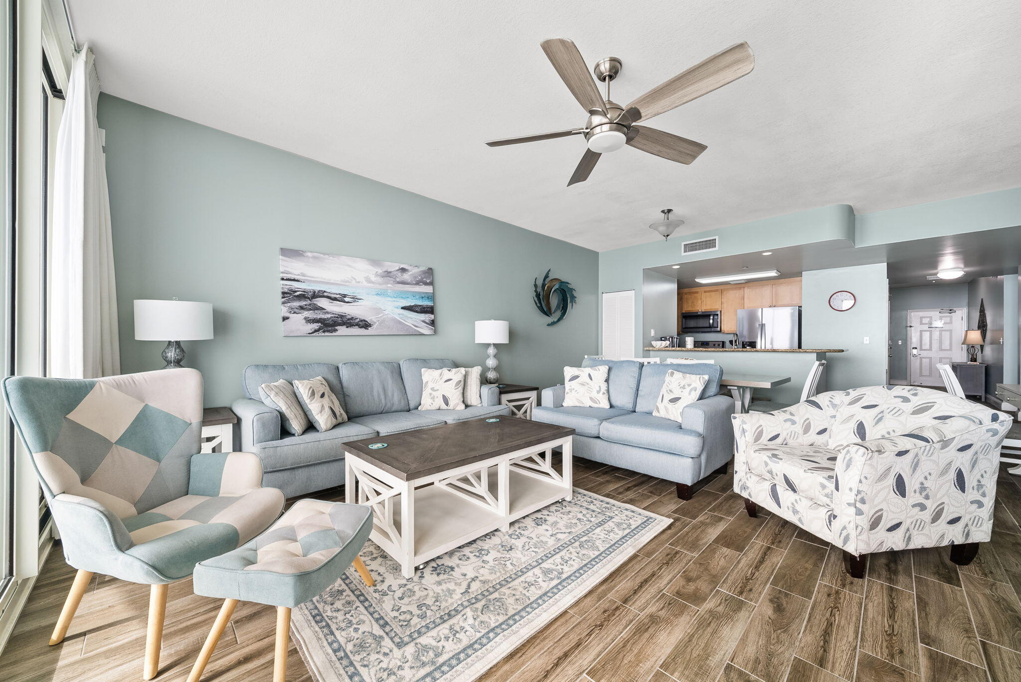 15625 Front Beach Road, Unit 1004 Panama City Beach, FL 32413 - Photo 7 of 42 Living Area