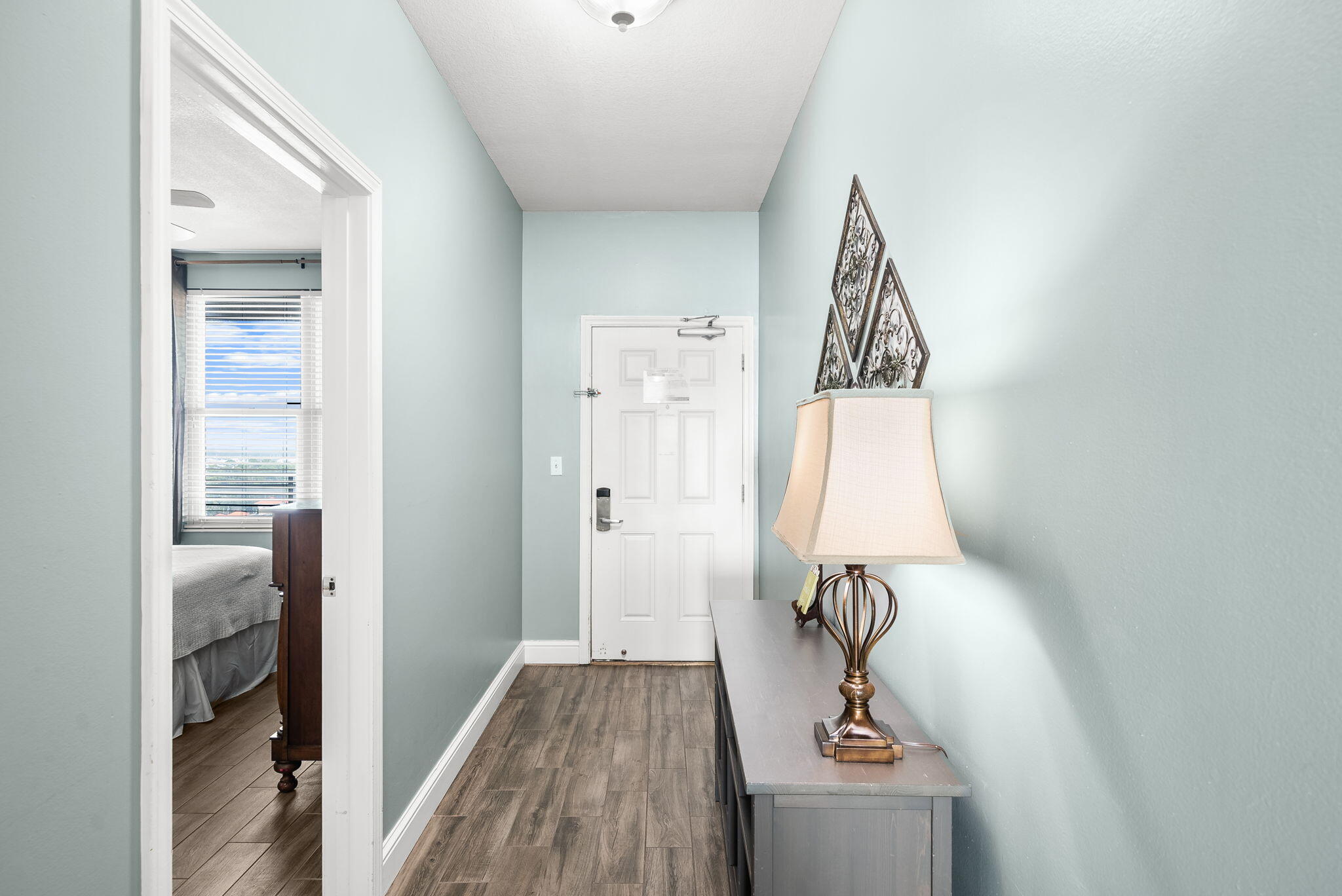 15625 Front Beach Road, Unit 1004 Panama City Beach, FL 32413 - Photo 9 of 42 Entry