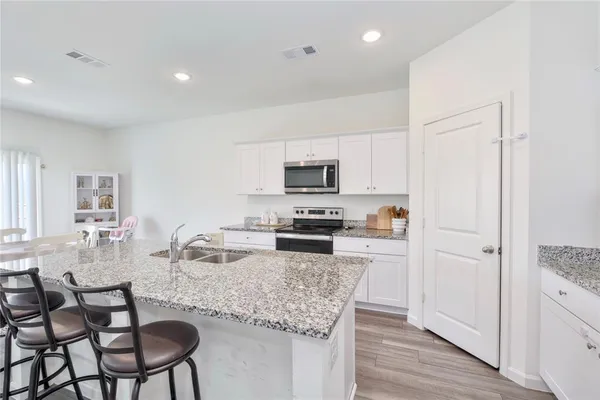 $2,300 | 1660 Hossler Trail, Fort Worth, TX 76052