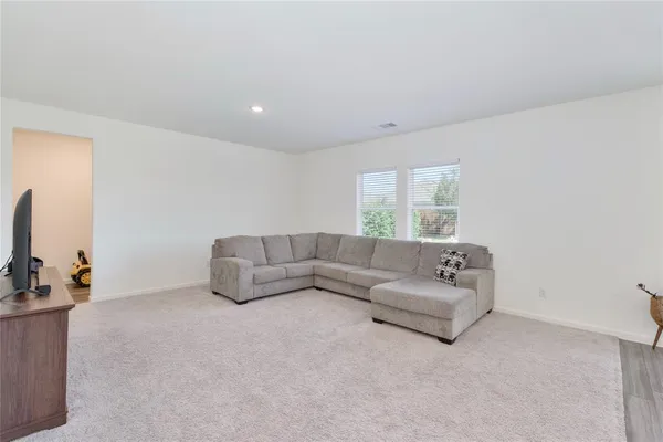 $2,300 | 1660 Hossler Trail, Fort Worth, TX 76052