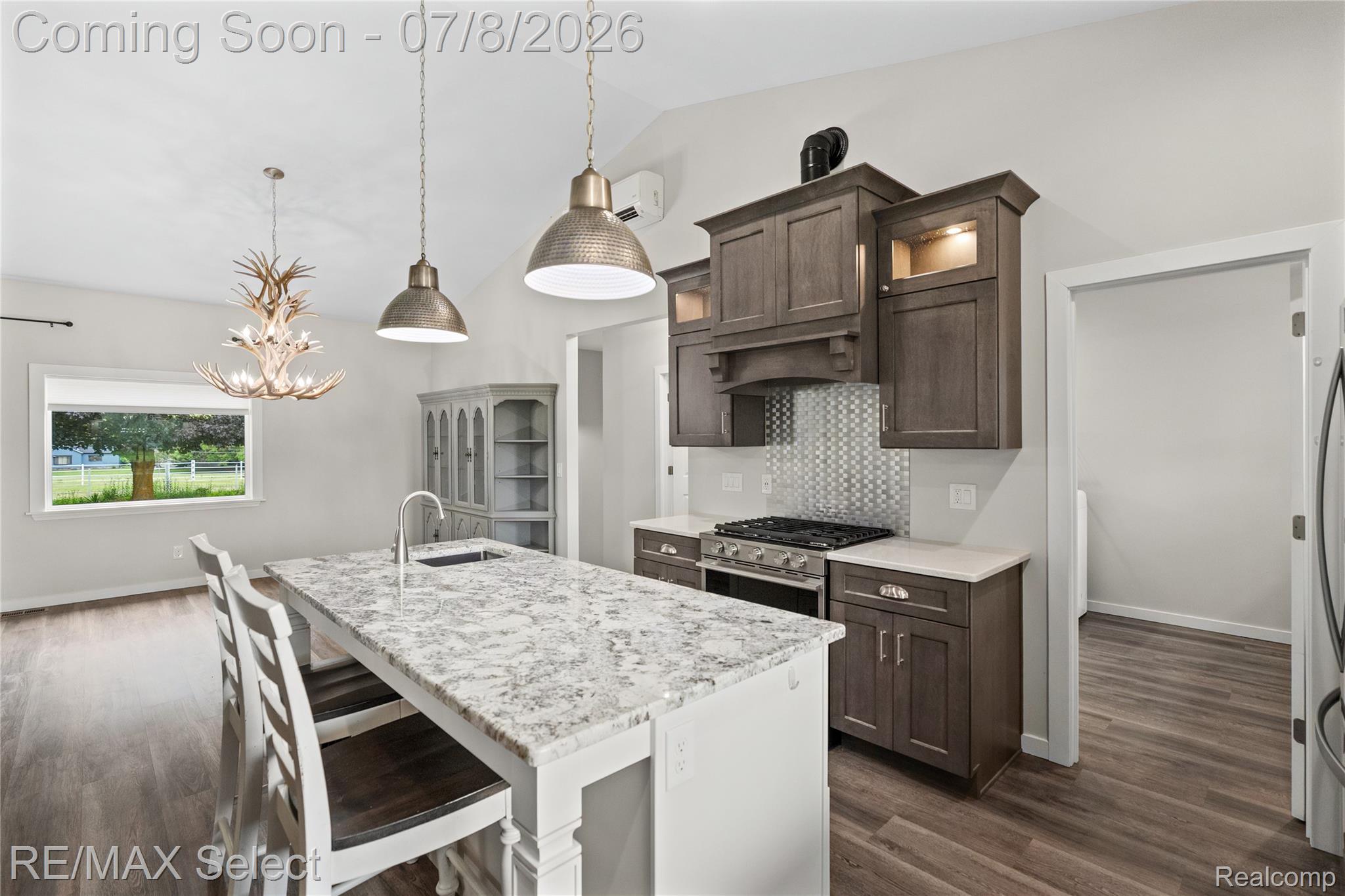 11025 Davison Road Davison, MI 48423 - Photo 30 of 75 11025 Davison Road 053.jpg