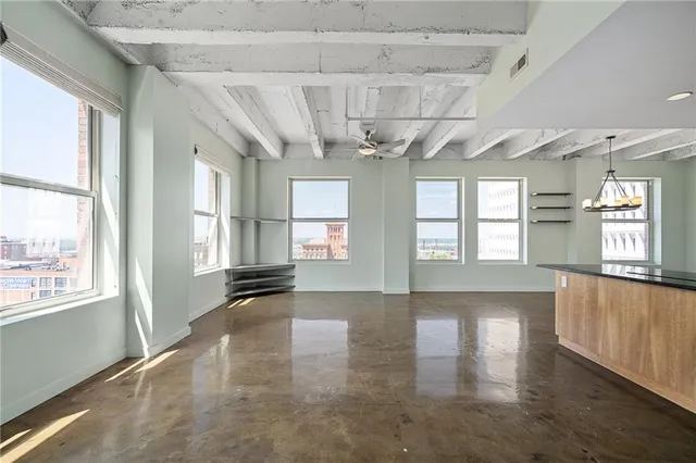 $399,950 | 21 West 10th Street, Unit 11C, Kansas City, MO 64105