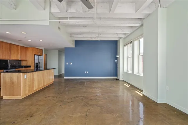 $399,950 | 21 West 10th Street, Unit 11C, Kansas City, MO 64105