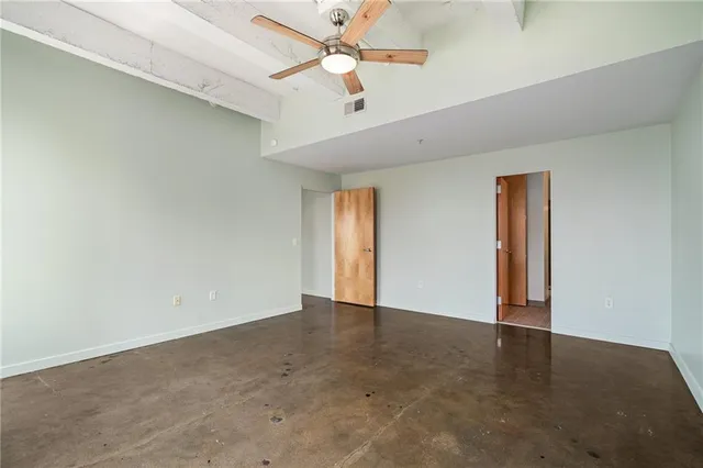 $399,950 | 21 West 10th Street, Unit 11C, Kansas City, MO 64105