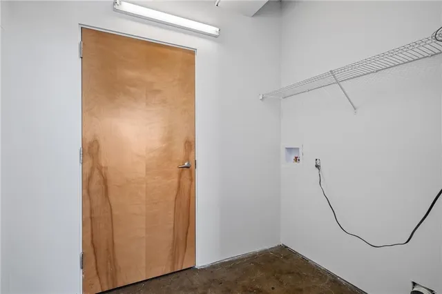 $399,950 | 21 West 10th Street, Unit 11C, Kansas City, MO 64105