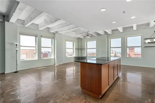 $399,950 | 21 West 10th Street, Unit 11C, Kansas City, MO 64105