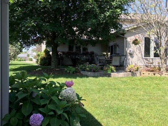 5103 24th Place Kenosha, WI 53144 - Photo 31 of 32 Patio-Summer