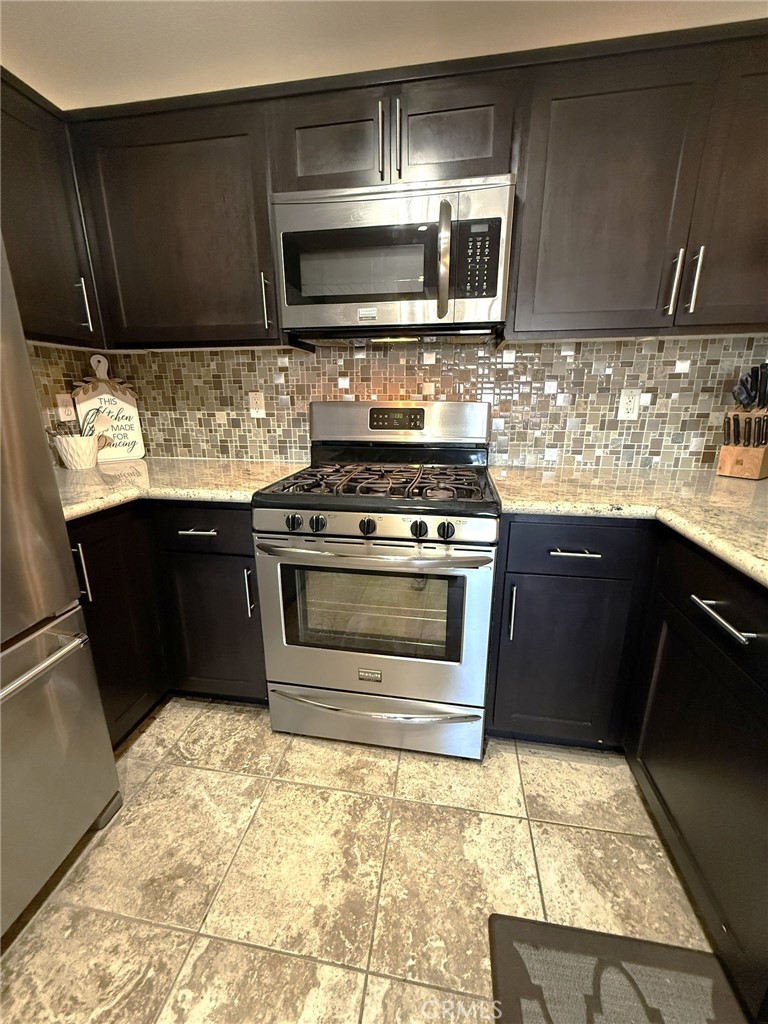 44780 Adam Temecula, CA 92592 - Photo 9 of 42