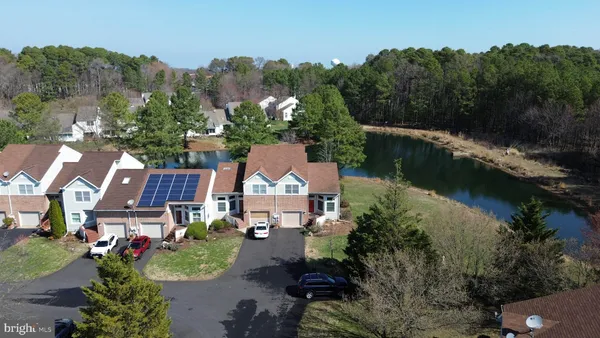 $375,000 | 7009 Bridgepointe Drive, Chester, MD 21619