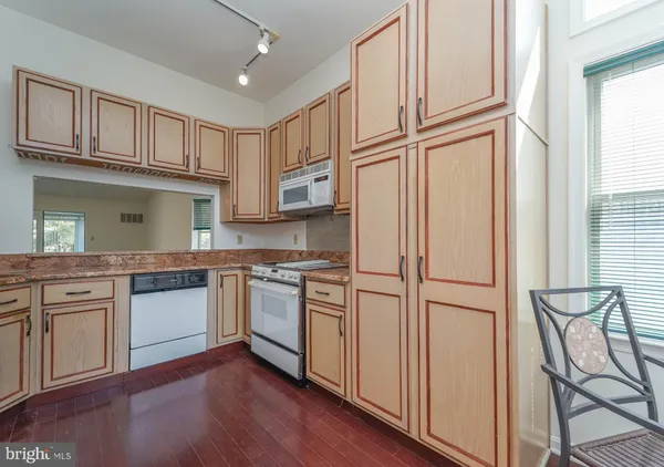 $375,000 | 7009 Bridgepointe Drive, Chester, MD 21619