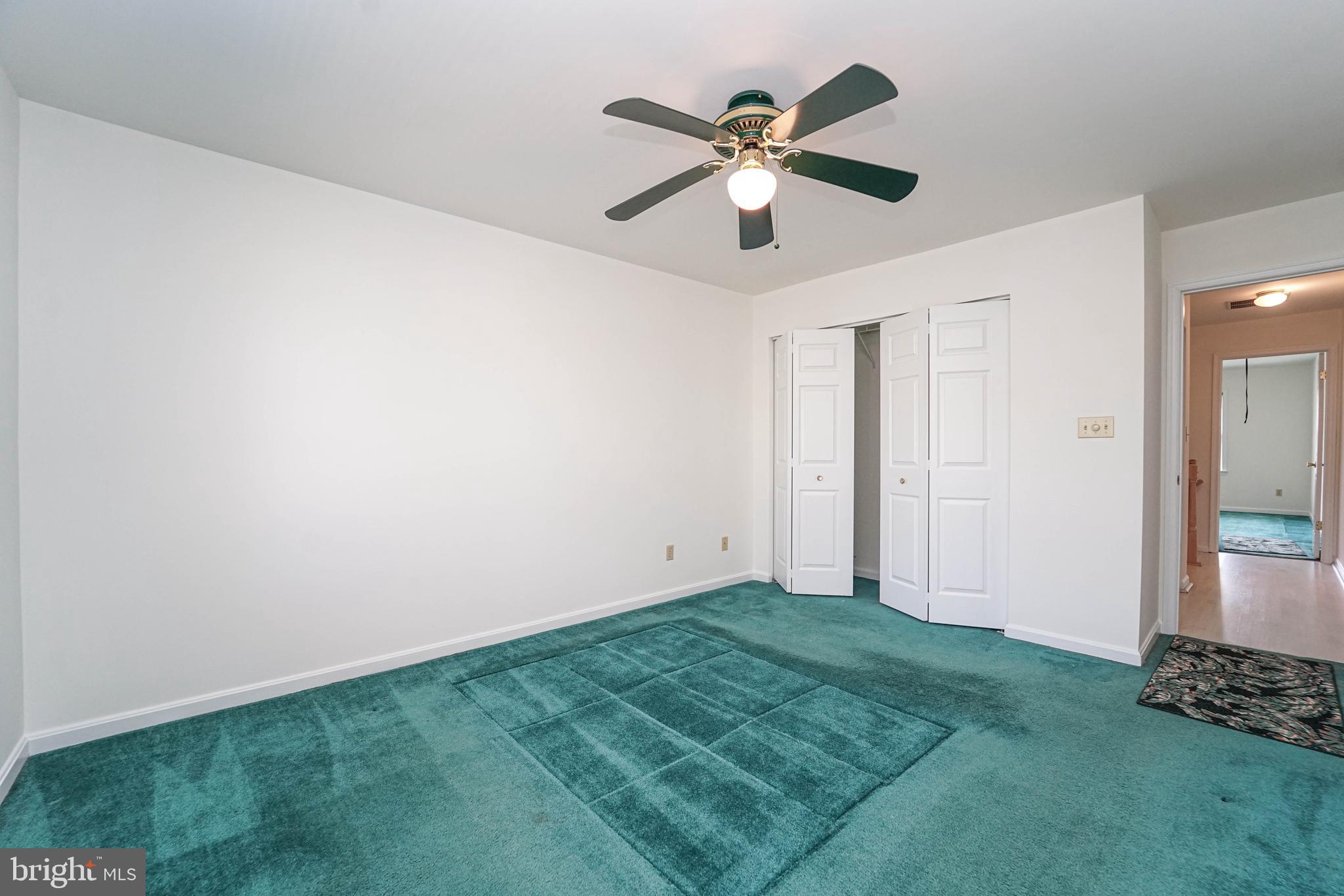 7009 Bridgepointe Drive Chester, MD 21619 - Photo 41 of 41 a view of room with window and ceiling fan