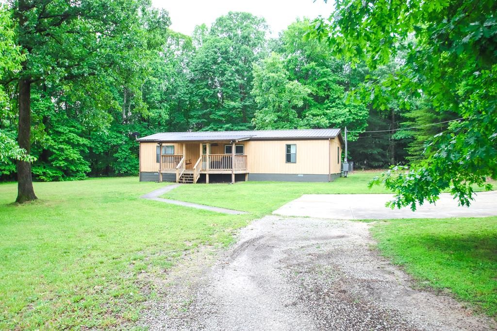 541 Toy Slatten Road Sparta, TN 38583 - Photo 1 of 34