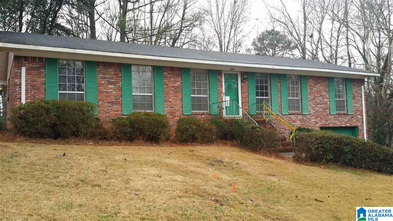 1829 3rd Place Northeast Birmingham, AL 35215 - Photo 1 of 20
