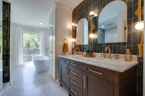 $1,800,000 | 860 Lakemont Drive, Nashville, TN 37220