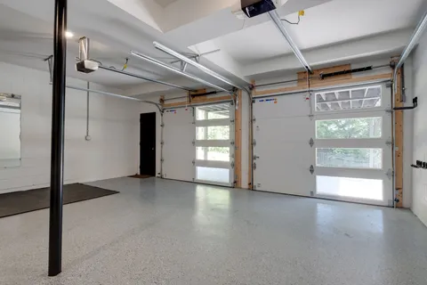 $1,800,000 | 860 Lakemont Drive, Nashville, TN 37220