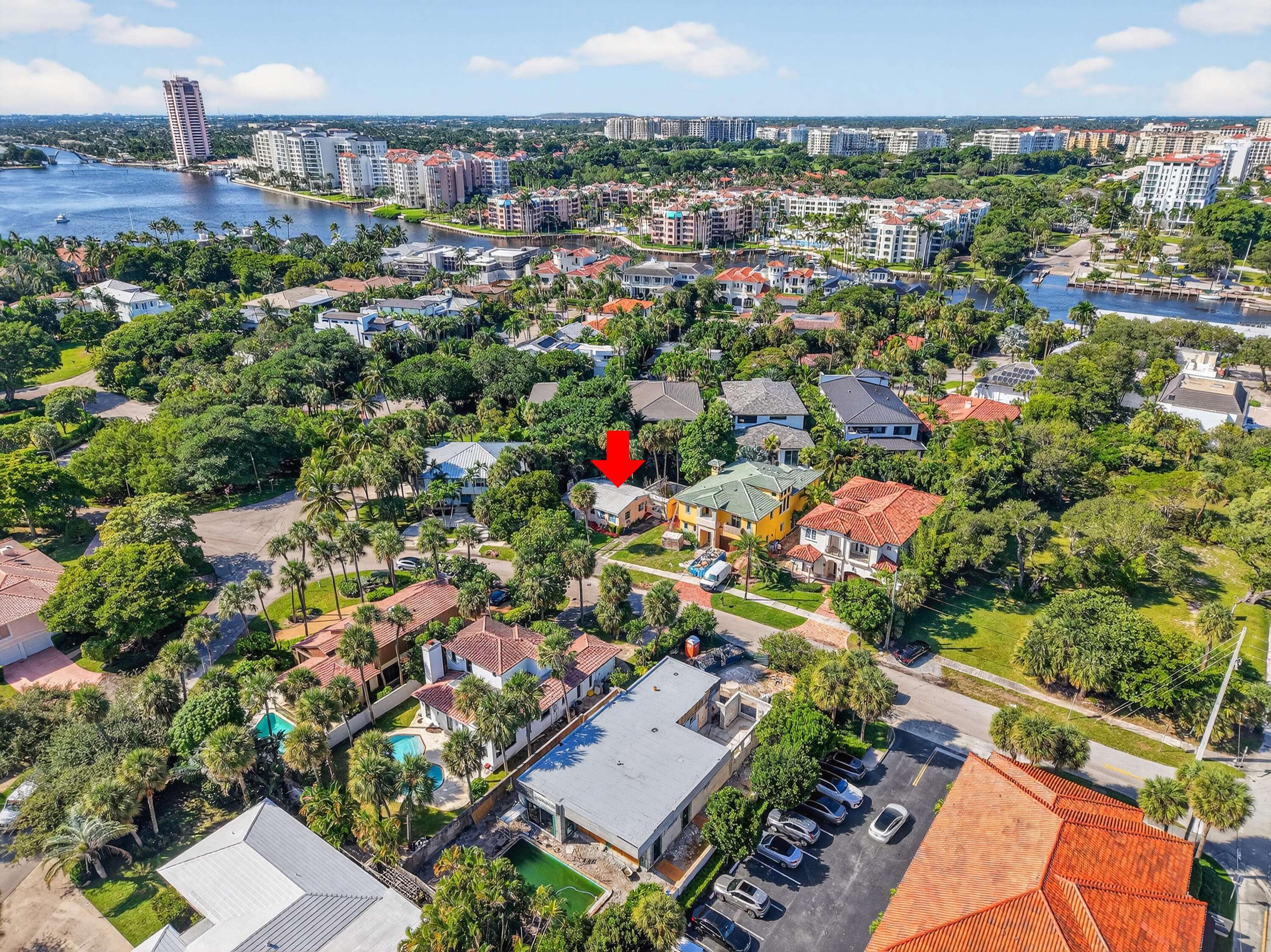 107 Southeast Olive Way Boca Raton, FL 33432 - Photo 6 of 38 DJI_20251028112602_0131_D
