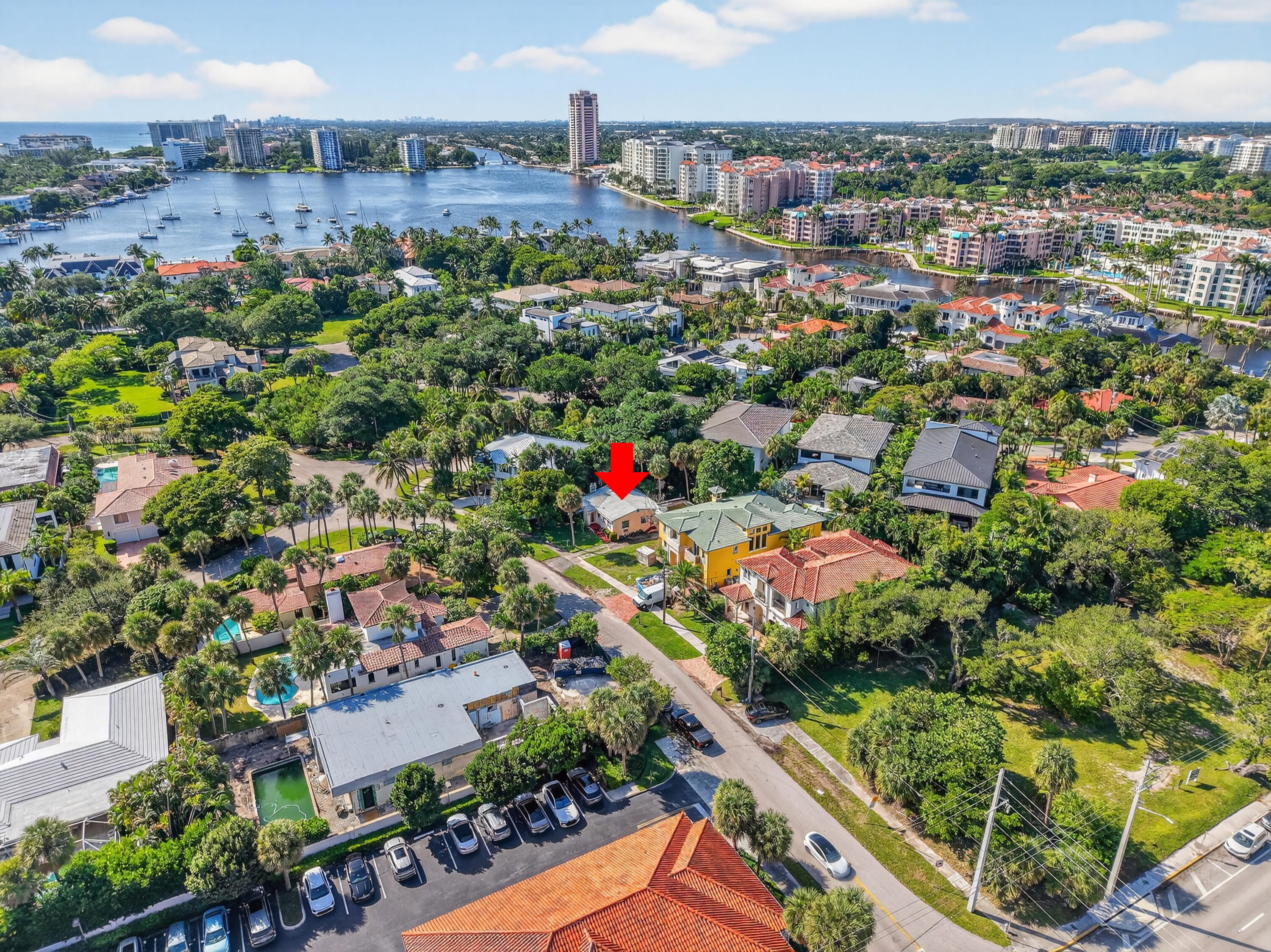 107 Southeast Olive Way Boca Raton, FL 33432 - Photo 7 of 38 DJI_20251028112613_0137_D