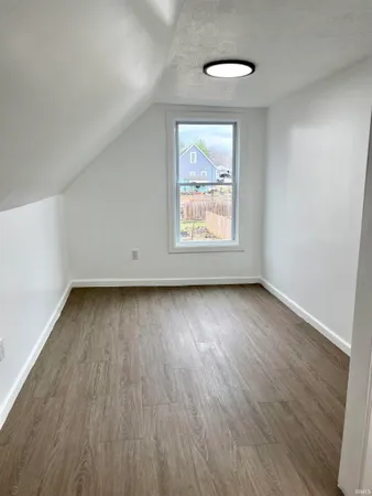 $260,000 | 915 Clay Street, Huntingburg, IN 47542