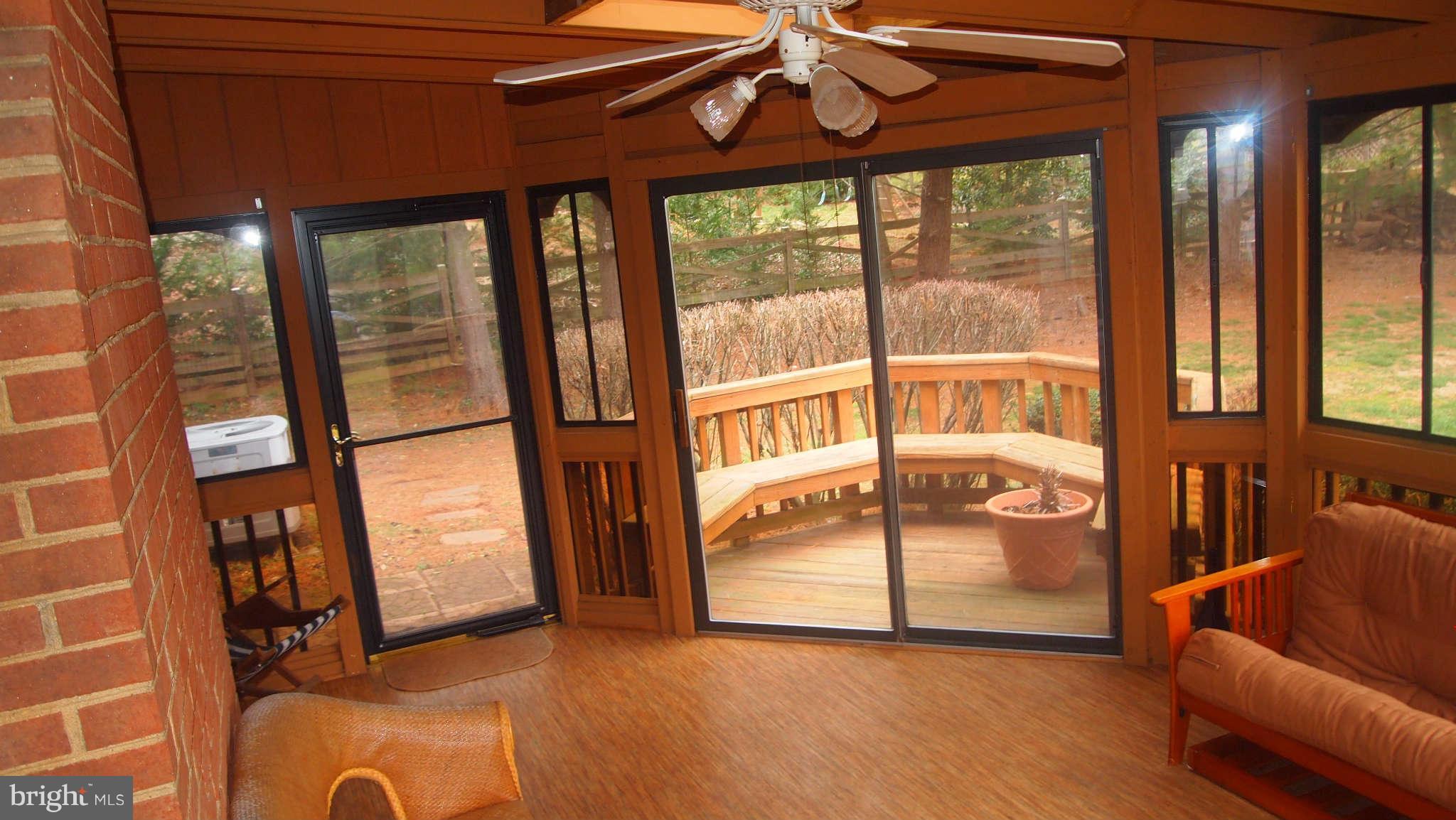 104 Minor Road Sterling, VA 20165 - Photo 21 of 30 Rear Deck/Porch