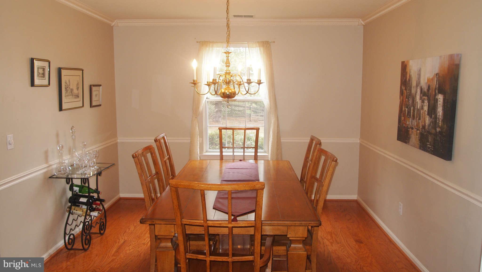 104 Minor Road Sterling, VA 20165 - Photo 6 of 30 Dining Room