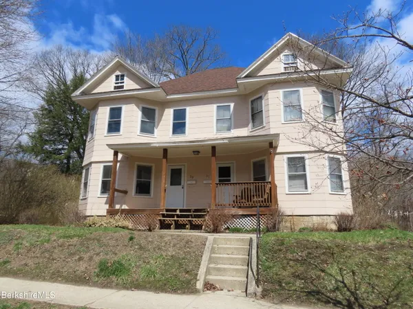 $189,900 | 37-39 Melrose Street, Adams, MA 01220