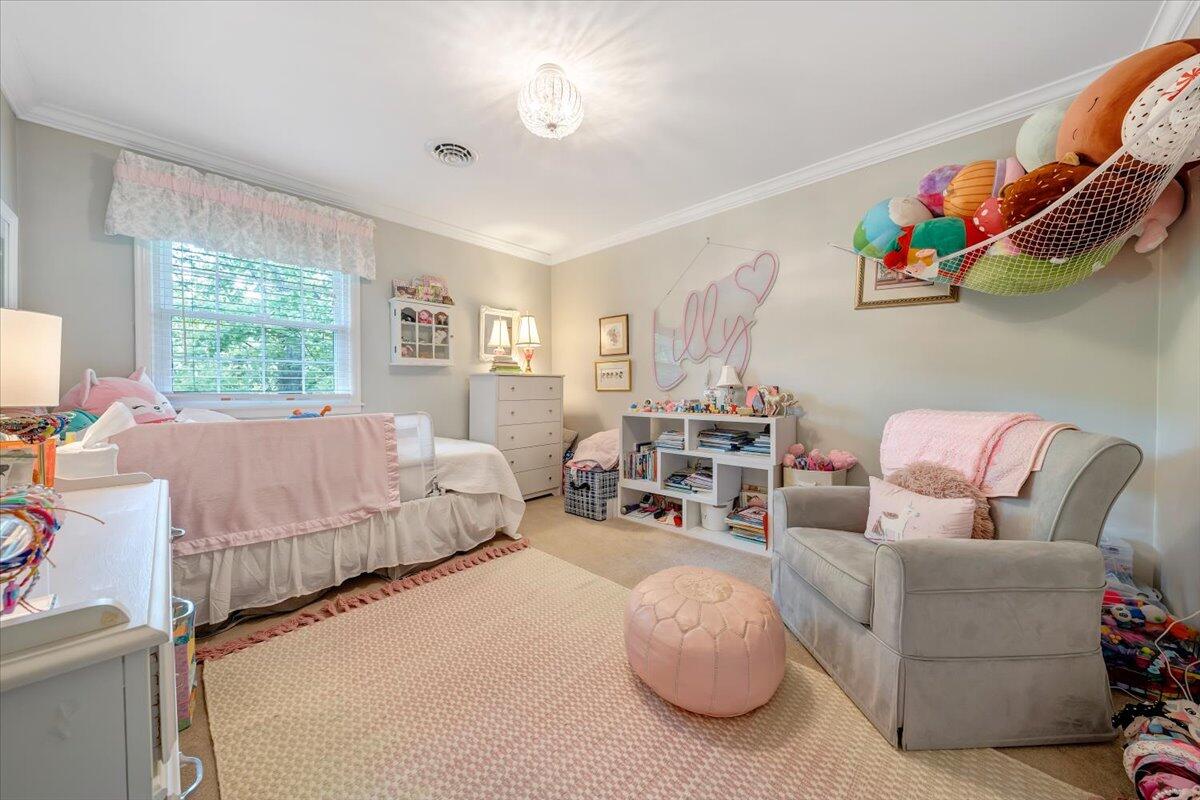 5249 Falcon Ridge Road Roanoke, VA 24018 - Photo 30 of 58 a living room with furniture and a painting on the wall