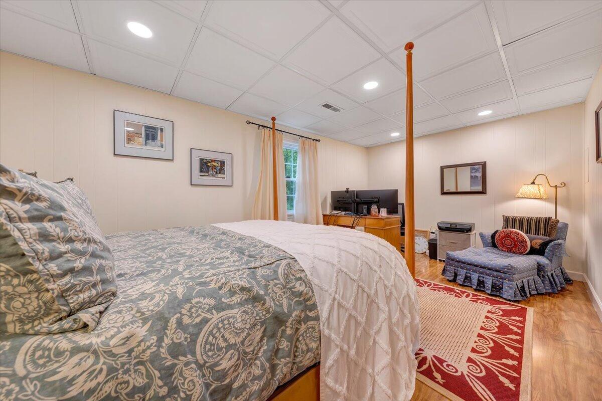 5249 Falcon Ridge Road Roanoke, VA 24018 - Photo 41 of 58 a bedroom with double bed and furniture