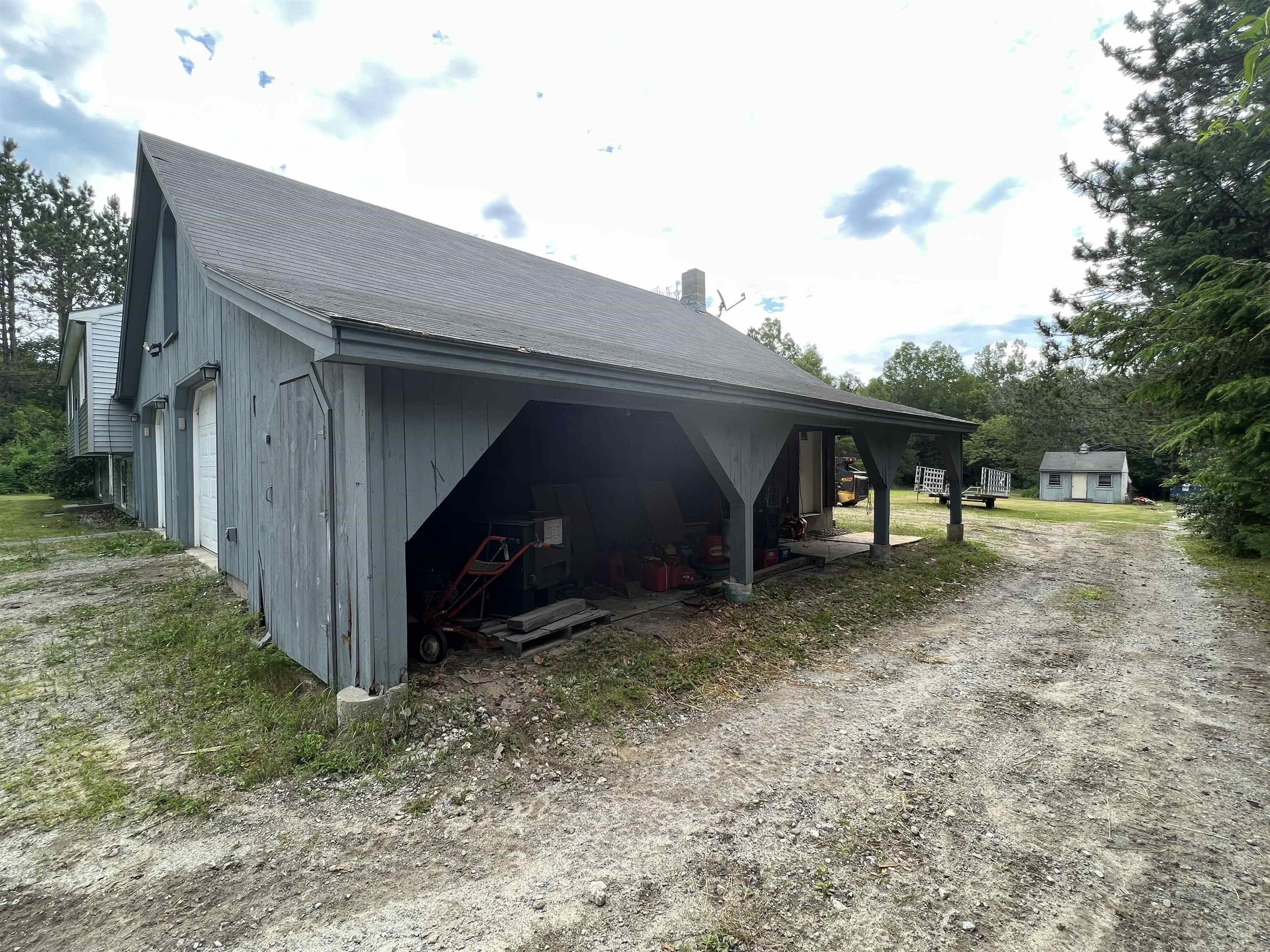 497 Bacon Road Henniker, NH 03242 - Photo 31 of 32