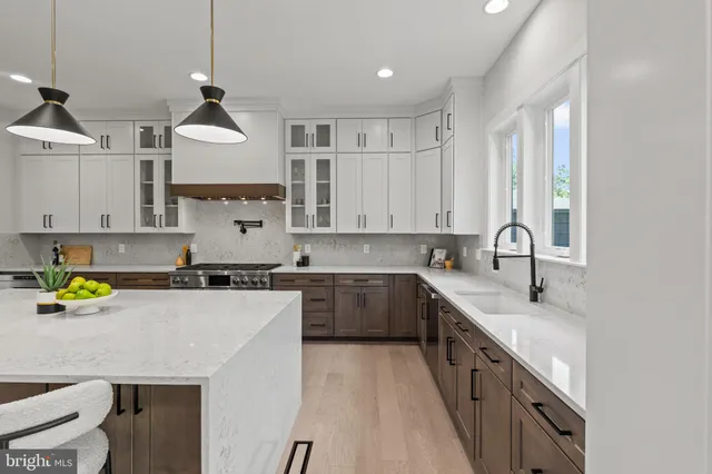 $2,765,000 | 6511 Ivy Hill Drive, McLean, VA 22101