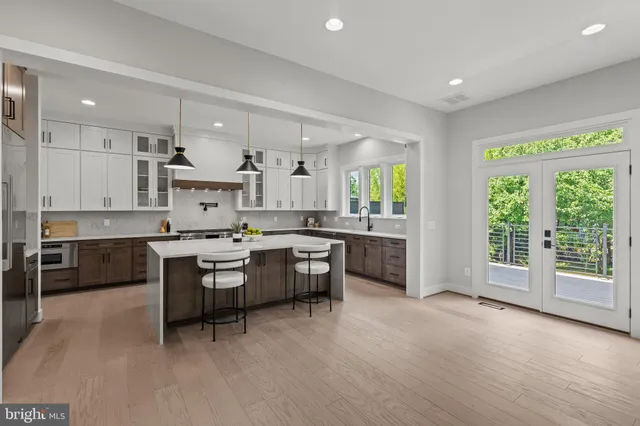 $2,765,000 | 6511 Ivy Hill Drive, McLean, VA 22101