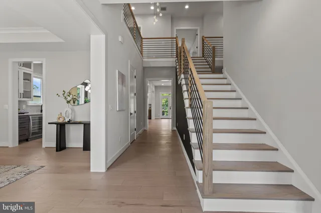 $2,765,000 | 6511 Ivy Hill Drive, McLean, VA 22101