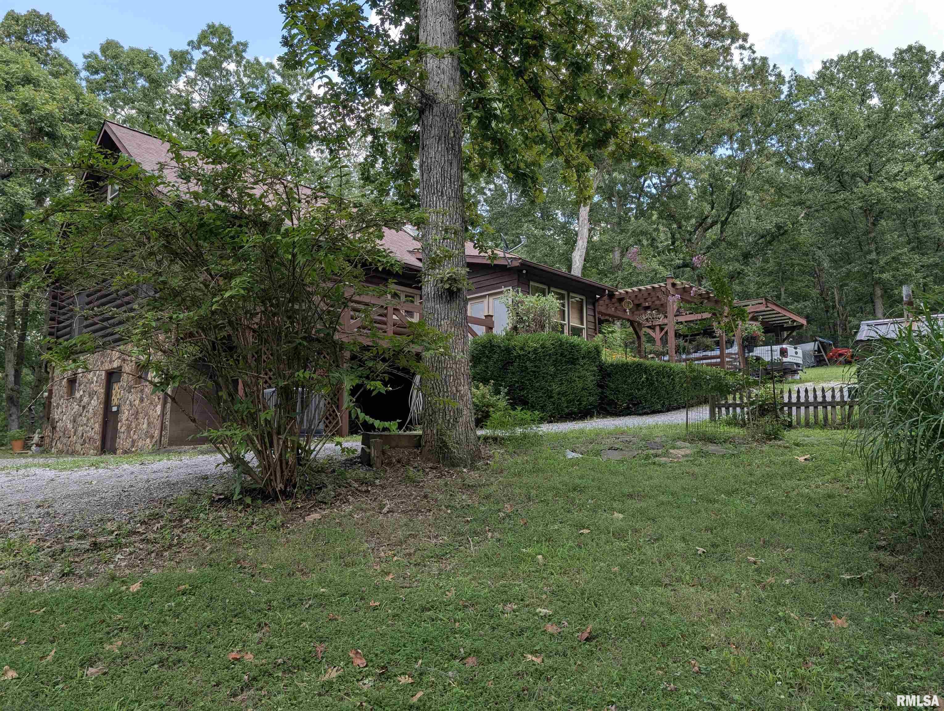1400 Womble Road Harrisburg, IL 62946 - Photo 63 of 73