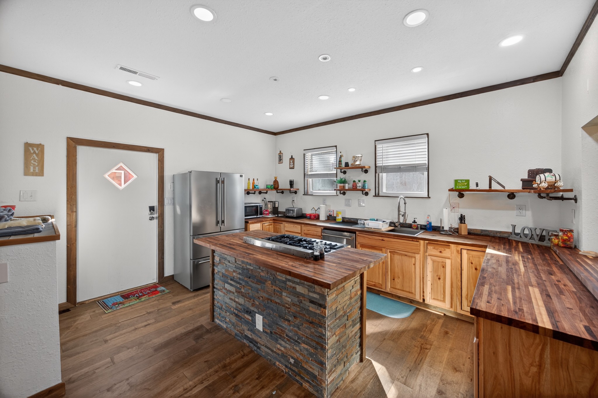 795 Pine Road Pikeville, TN 37367 - Photo 5 of 58