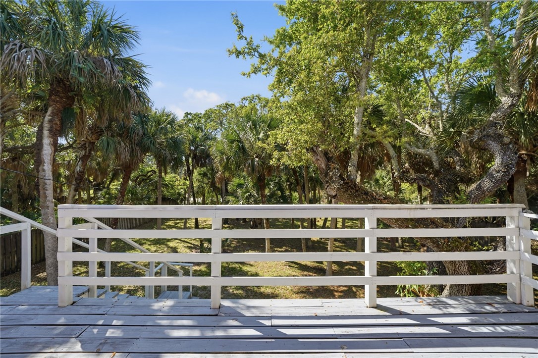 1951 West Shell Lane Vero Beach, FL 32963 - Photo 22 of 35 a view of an outdoor space