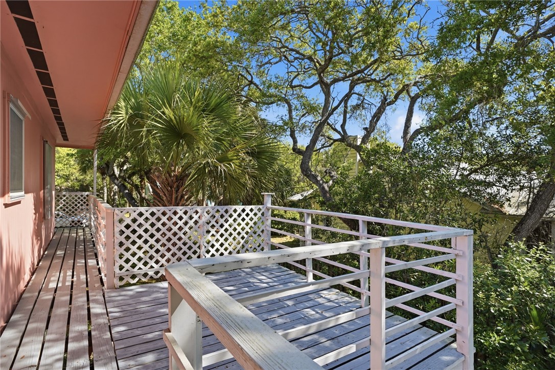 1951 West Shell Lane Vero Beach, FL 32963 - Photo 24 of 35 a view of a wooden roof with trees