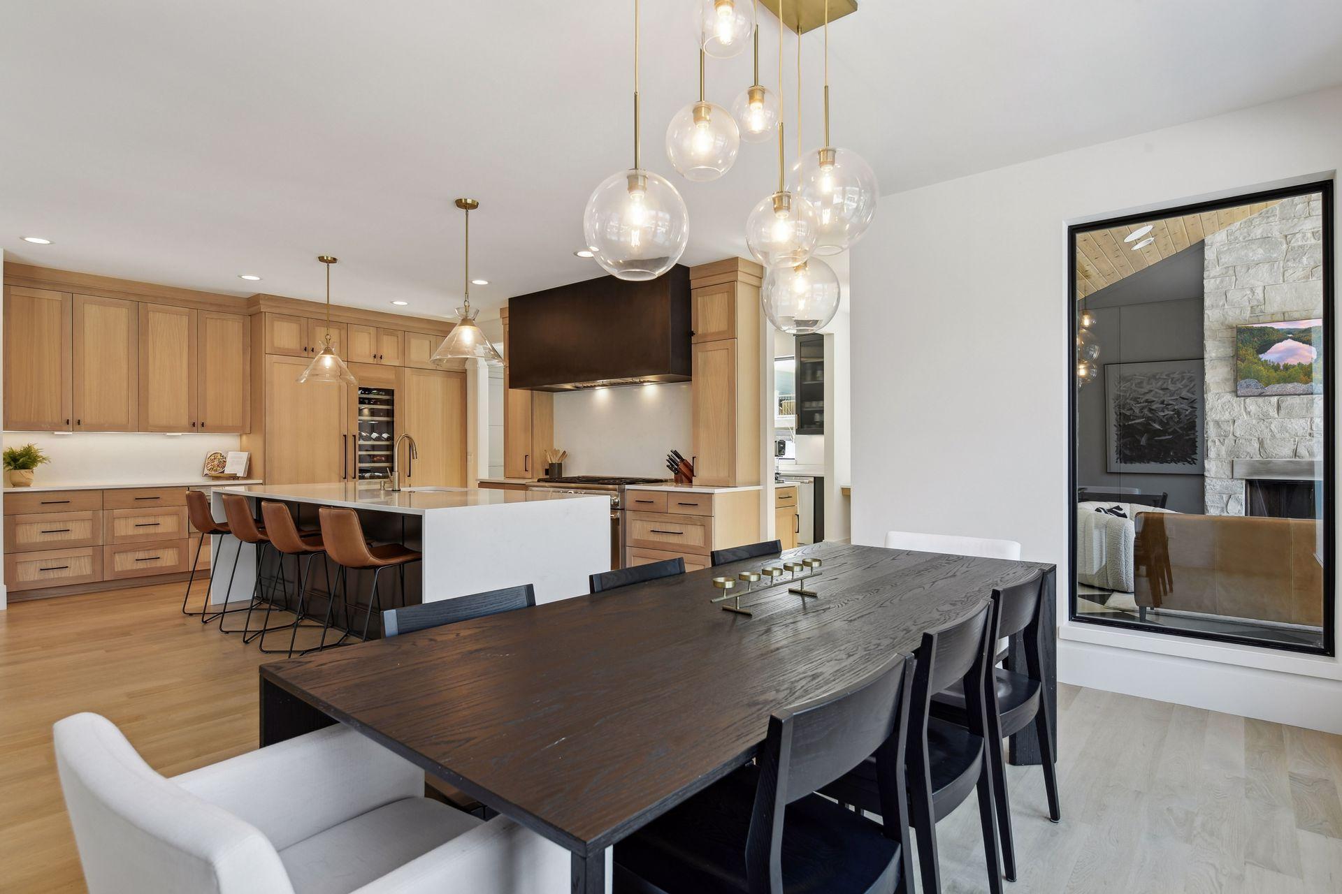 3908 Oak Road Minnetonka, MN 55345 - Photo 12 of 66 Gallery Image 12