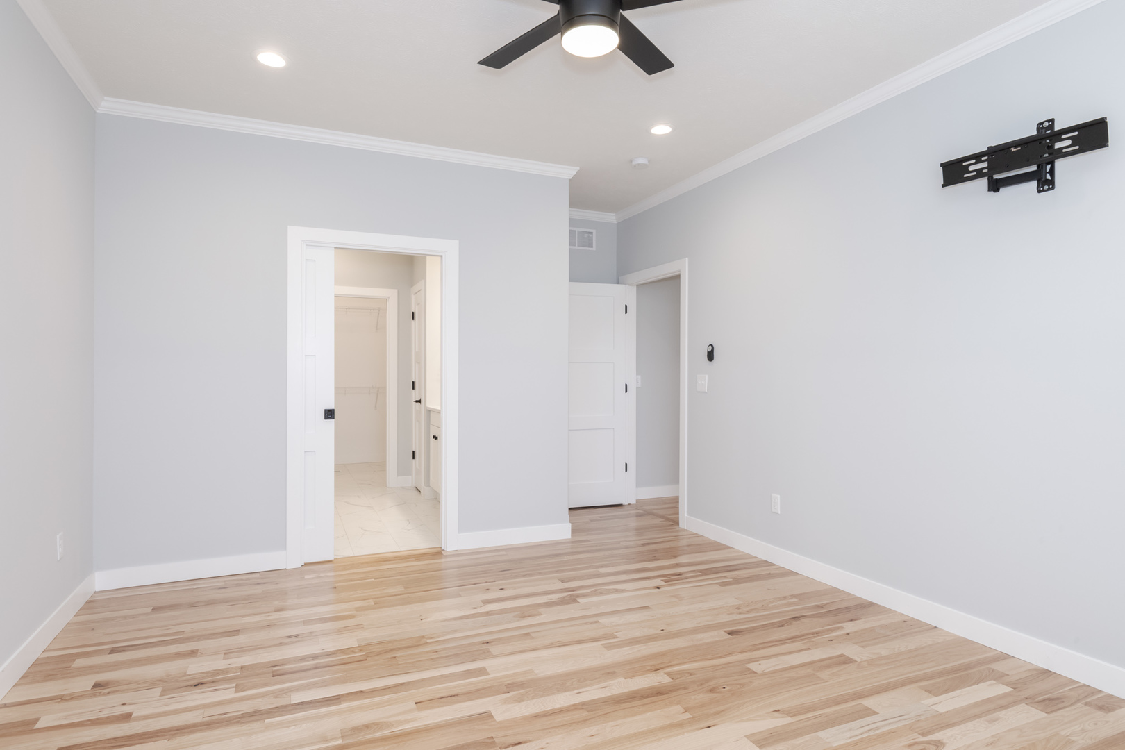 1732 Eide Road Bloomington, IL 61704 - Photo 16 of 51 Gallery Image 16
